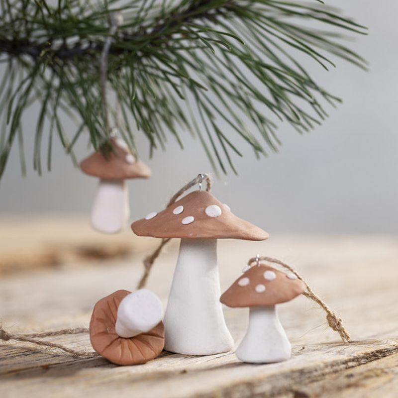 DIY : Des suspensions de Noël en forme de champignon