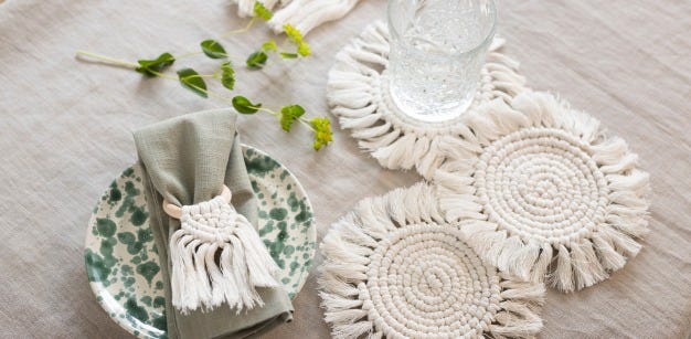 Collage photo - Décorations de table en macramé