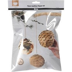 Pommes de pin en papier imitation cuir