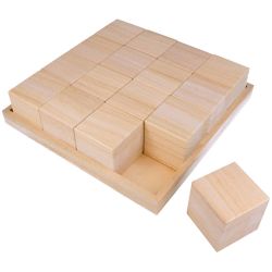 Cubes en bois à décorer