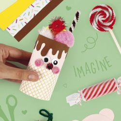 Assortiment de matériel créatif