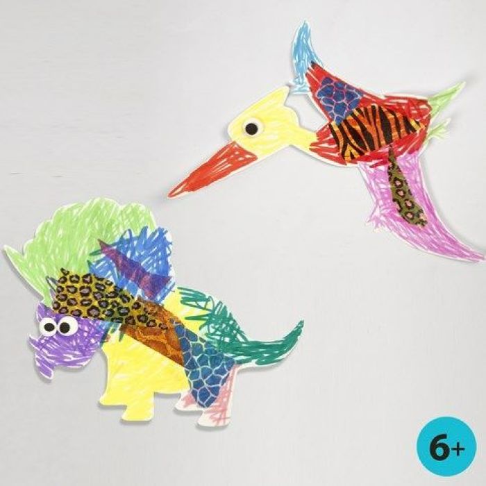 Dinosaures et ptérodactyles en carte blanche, coloriés et décorés