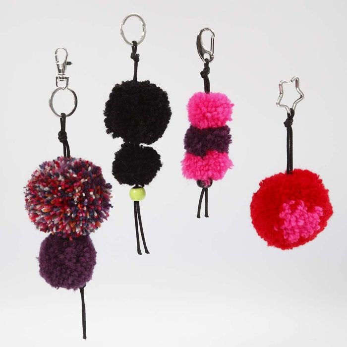 Porte-clés avec pompons