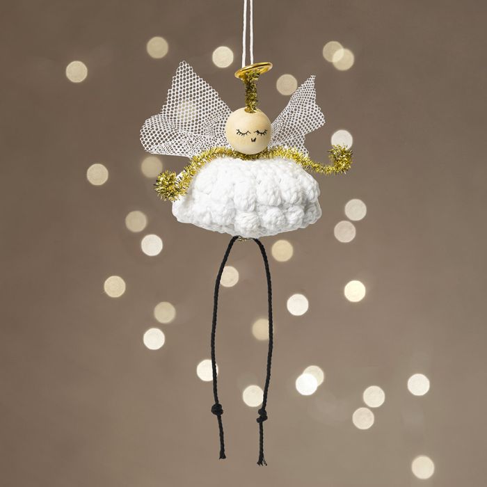 Ange crocheté en fil de coton