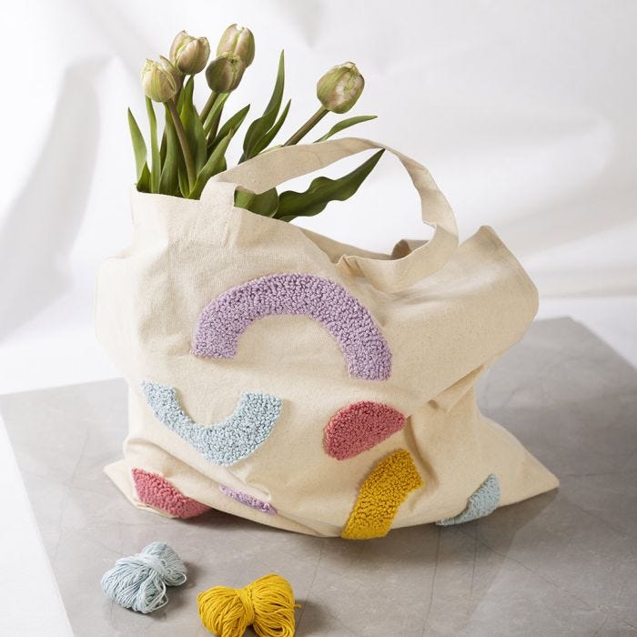 Sac fourre-tout avec punch needle