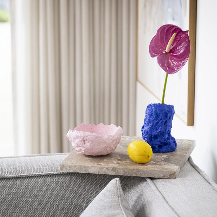 Vase et coupe en papier mâché