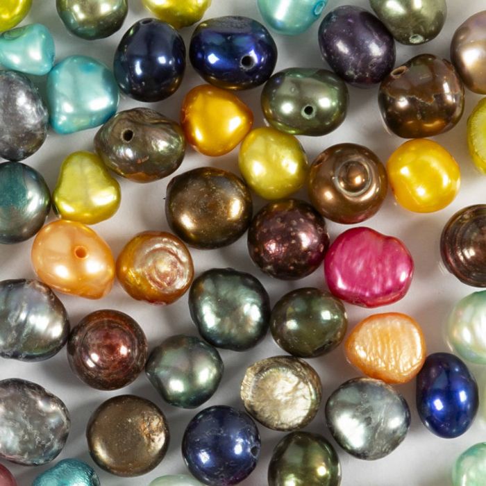 Perles d’eau douce, d 5-6 mm, diamètre intérieur 0,5 mm, couleurs nacrées, 60 pièces/ 1 Pq.