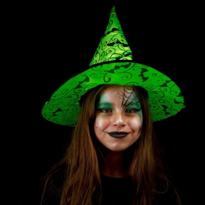 Comment faire un maquillage sorcière pour Halloween?