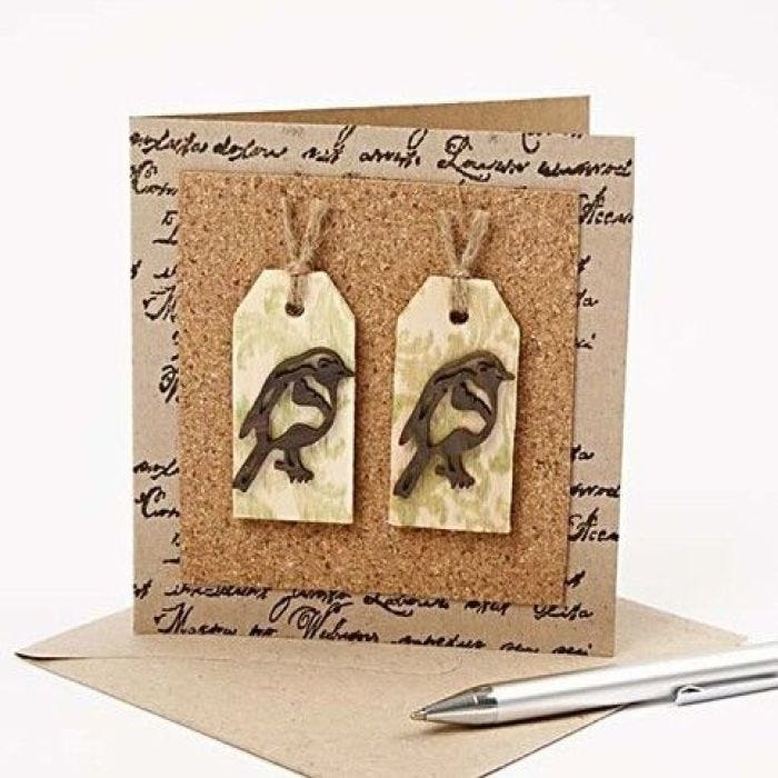Cartes avec liège et oiseaux