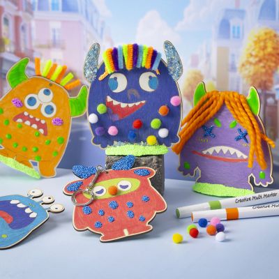 Monstres amusants, fous et colorés