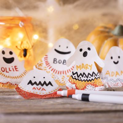 Marque-places fantômes pour Halloween 