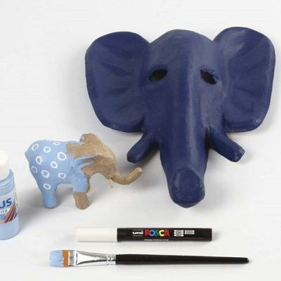 Des animaux sauvages peints et décorés au marqueur