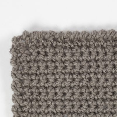 Comment crocheter des mailles doubles inversées (ou mailles crabe)