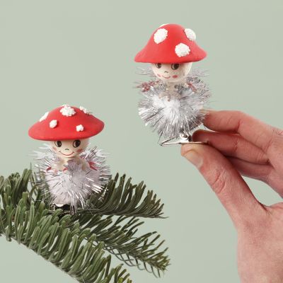 Champignons décoratifs avec un corps en pompon pailleté