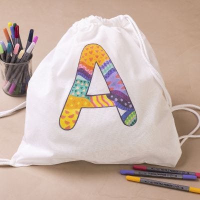 Sac à lettres pour les enfants d'âge préscolaire