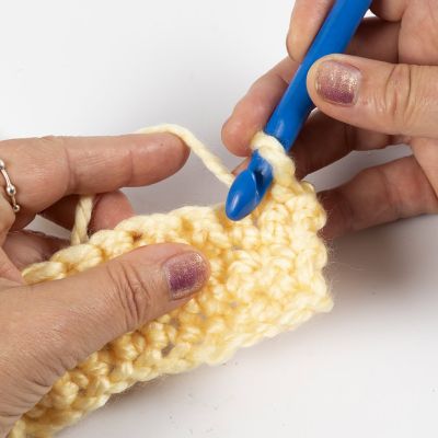Comment crocheter une maille serrée