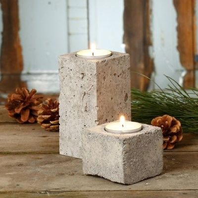 Des bougeoirs pour bougies chauffe-plat