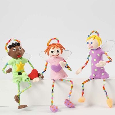 Des anges faits avec du fil chenille