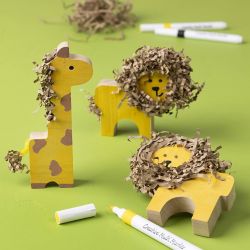 Animaux en bois, Savane, H : 3-14,5 cm, ép. 2 cm, 10 pièces/ 1 Pq.
