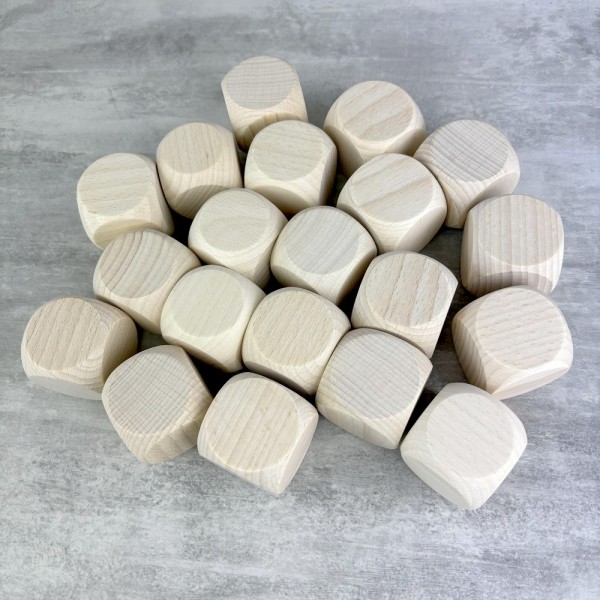 Lot de 20 gros Cubes en bois de hêtre, 4 cm, blanchi, dés de 40 mm à customiser - Photo n°3