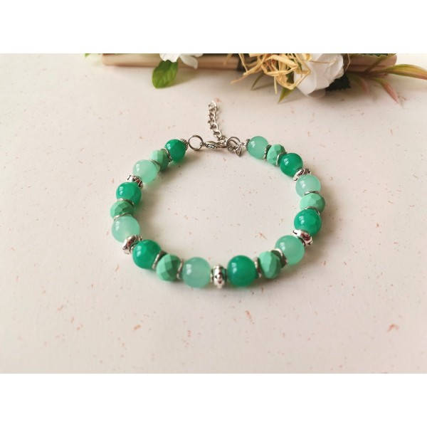 Kit bracelet ajustable perles en verre vertes - Photo n°1