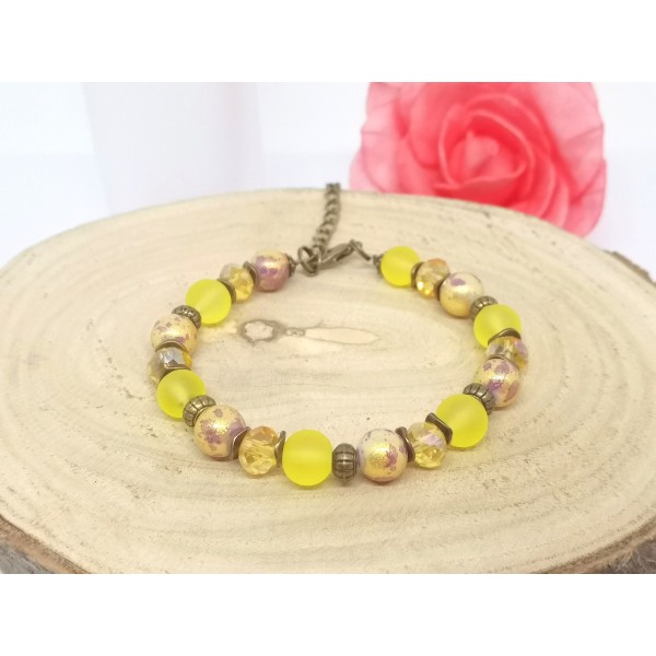 Kit bracelet ajustable perles en verre jaune - Photo n°2
