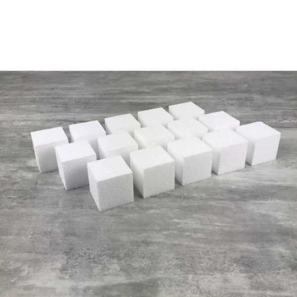 Gros lot 15 petits cubes 5x5x5 cm en polystyrène, minis Blocs en Styropor blanc à décorer - Photo n°1