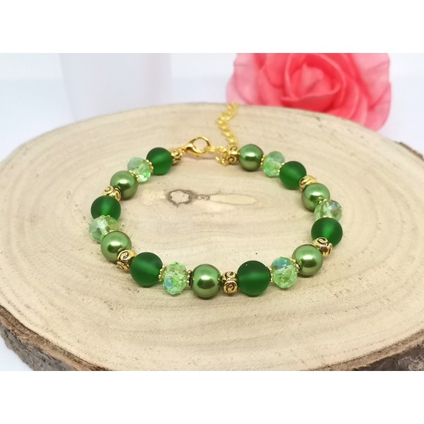 Kit bracelet ajustable perles en verre vertes et à facette vert clair - Photo n°2