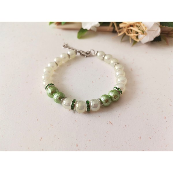 Kit bracelet ajustable perles en verre beige et verte - Photo n°1