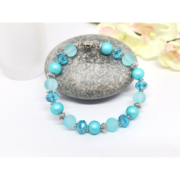 Kit bracelet ajustable perles en verre bleu ciel - Photo n°2