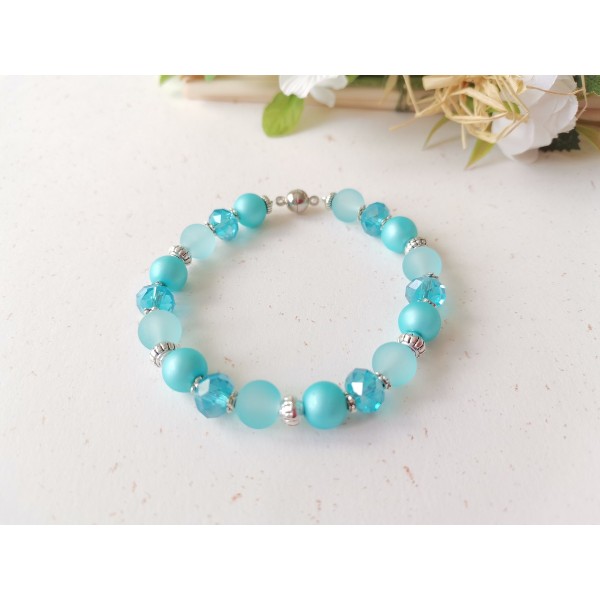 Kit bracelet ajustable perles en verre bleu ciel - Photo n°1