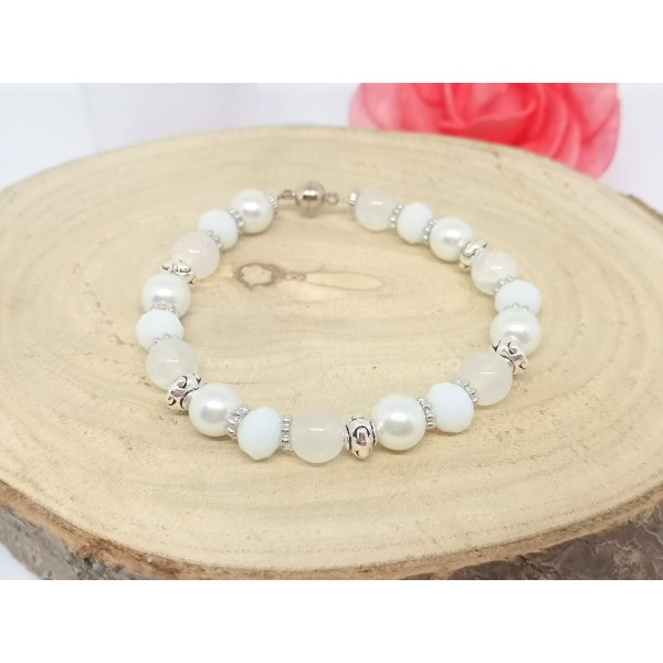 Kit bracelet ajustable perles en verre blanche - Photo n°3
