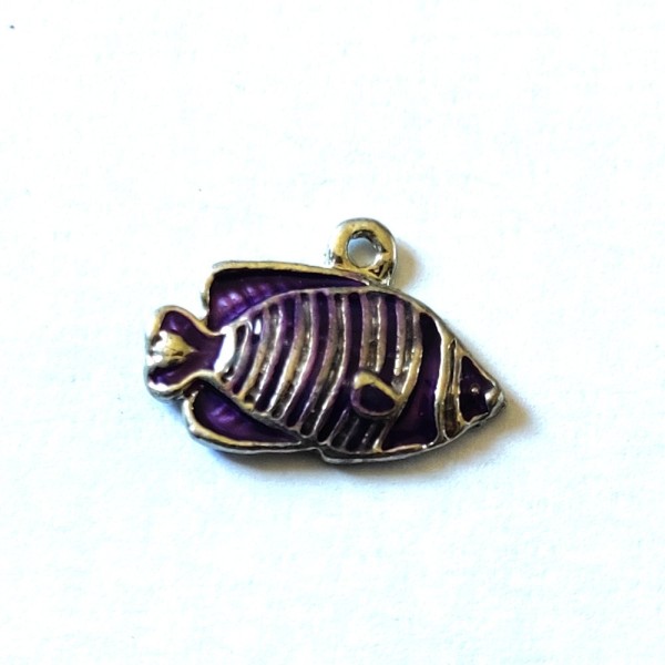1 Breloque poisson violet / gris - métal & émail - 20x14mm - b91 - Photo n°1