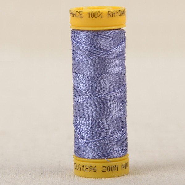 Bobine fil à broder 100% viscose 200m - Violette C296 - Photo n°1