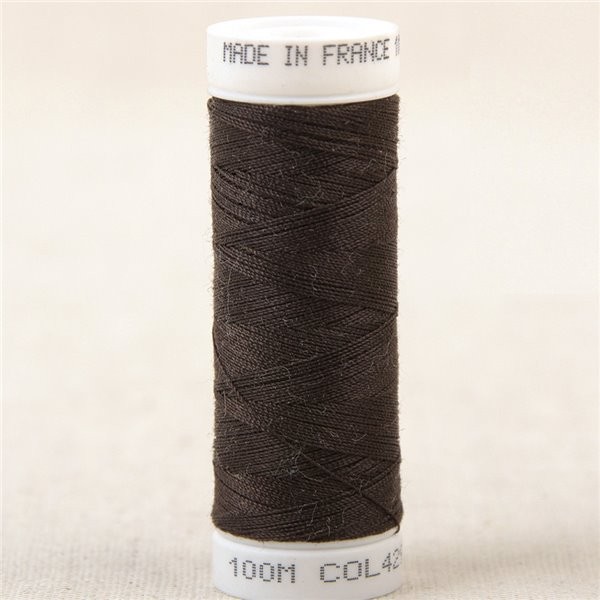 Fil à coudre polyester 100m made in France - marron cola 429 - Photo n°1