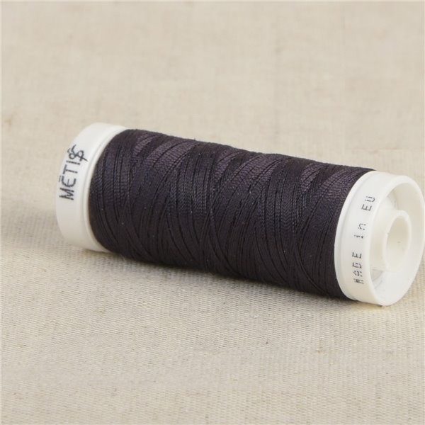Bobine fil polyester 200m Oeko Tex fabriqué en Europe noir raisin - Photo n°1