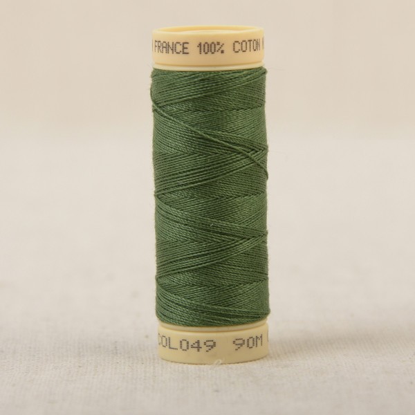 Bobine fil coton 90m fabriqué en France - Vert empire C49 - Photo n°1