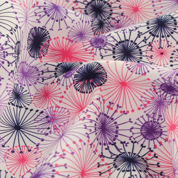 Tissu Popeline de coton - Motifs Violets - Vendu par 10 cm - Photo n°6
