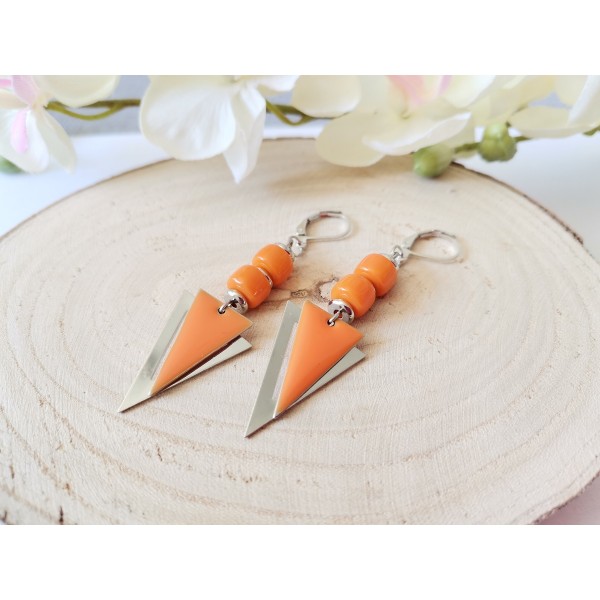 Kit boucles d'oreilles pendentif triangle et perles en verre orange - Photo n°2