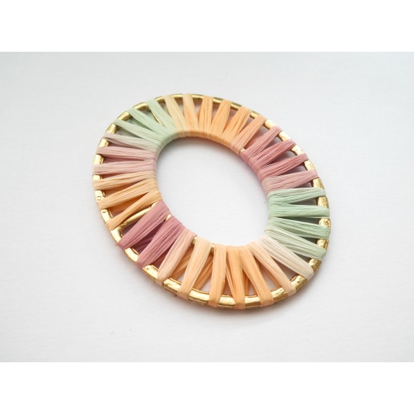 1 Grand pendentif Ovale 65*53mm en raphia vert/rose/orange - Photo n°1