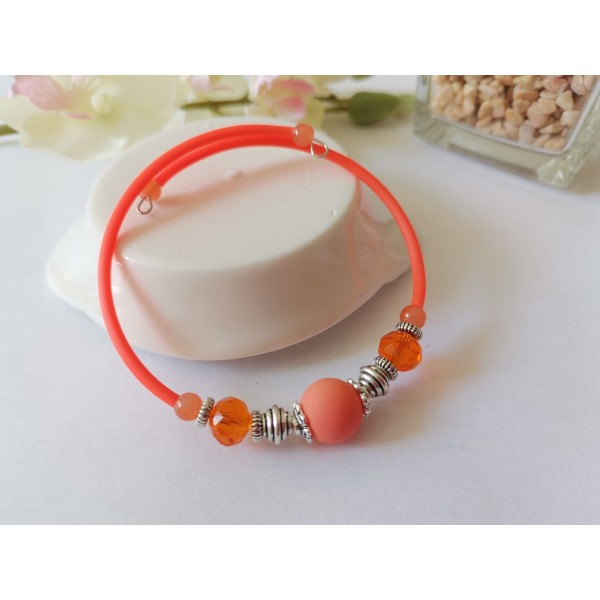 Kit bracelet fil à mémoire de forme et perles oranges - Photo n°2