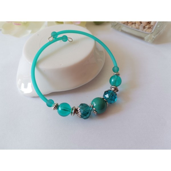 Kit bracelet fil à mémoire de forme et perles turquoises - Photo n°2