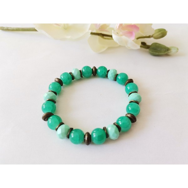 Kit bracelet fil élastique perles en verre vertes et apprêts bronzes - Photo n°1