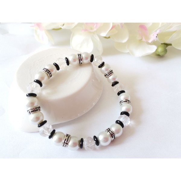 Kit bracelet fil élastique perles en verre blanches et cristal - Photo n°2