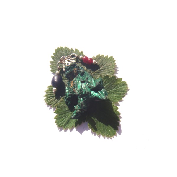 Pendentif Malachite fibreuse, Saphir, Rubis 3.5 cm de hauteur x 2.5 cm - Photo n°2