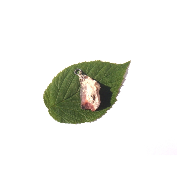 Pendentif Opale Rose Pérou brute 3.8 CM de hauteur x 1.5 MM - Photo n°2