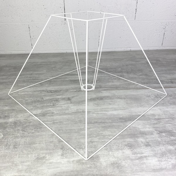 Carcasse Abat-Jour Pyramide 50x18,5x39 cm, Armature Lampe 4 branches en epoxy anticorrosion, pour E2 - Photo n°3