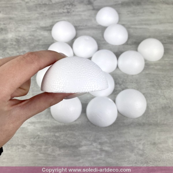 Lot 15 demi Boules polystyrène diamètre 6 cm, Dômes pleins en Styro blanc - Photo n°4