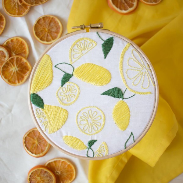 Kit DIY Broderie - La farandole citron - Photo n°1