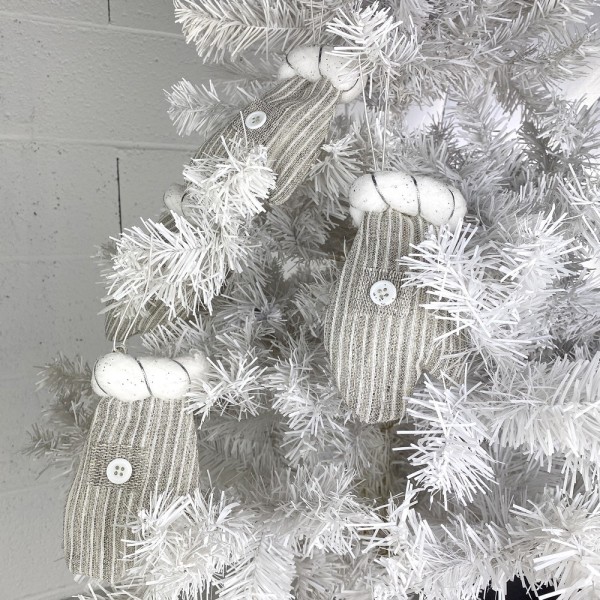 Lot de 4 Moufles décoratives en tissu, 13 x 8 cm, Gant rayé beige, déco sapin de Noël à suspendre - Photo n°3